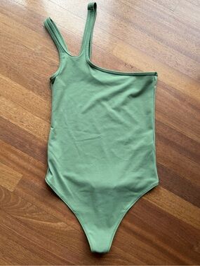 Abercrombie & Fitch Green Soft A&F Seamless Asymmetrical Bodysuit